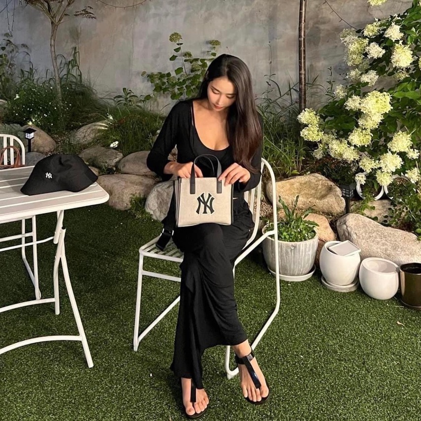 Túi Basic Big Logo Canvas Bucket Bag Boston, mẫu mới 2022 siêu đẹp