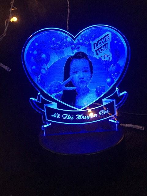 Đèn ngủ led 3d khắc hình ảnh chân dung theo yêu cầu DLT0001