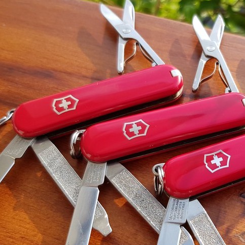 Dụng Cụ Đa Năng Victorinox Thụy Sĩ Classic SD.