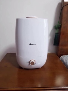 Máy phun sương Bear A40A2 dung tích 5L