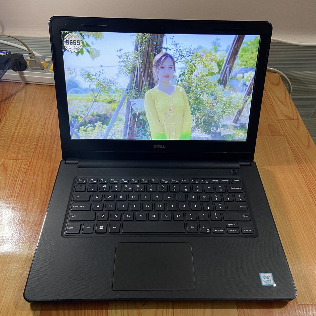 Laptop Dell Inspiron 14-3467 2nd đẹp 99% I5 7200U Ram 8gb Ssd 256gb LCD 14" | BigBuy360 - bigbuy360.vn