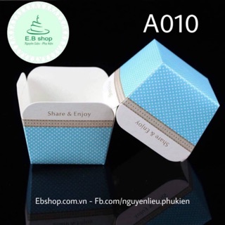 CỐC GIẤY VUÔNG LÀM BÁNH MỲ BÁNH NGỌT 10 CHIẾC