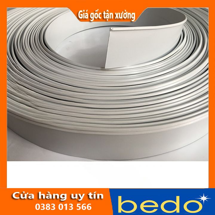 Gáy uốn  chữ nổi, có gờ, màu trắng - cuộn dài 50m