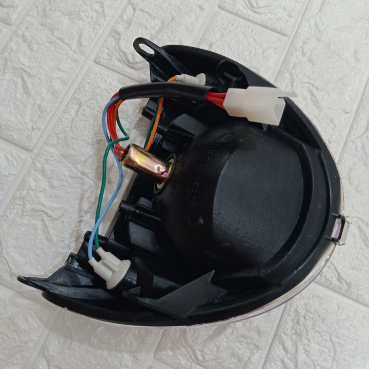 Dàn áo xe JUPITER V   nhựa ABS cao cấp màu Bạc  Cụm đèn hậu xe Jupiter V - SPA-DG-JuV