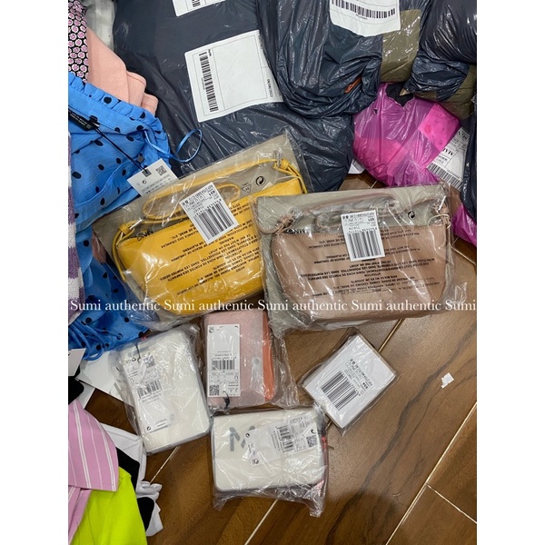 Túi kẹp nách Mango | Hàng hiệu vợt sale