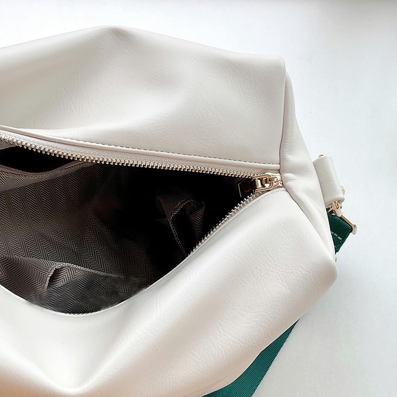 Túi đeo chéo một bên vai sức chứa lớn thời trang thu đông dành cho nữ 2021