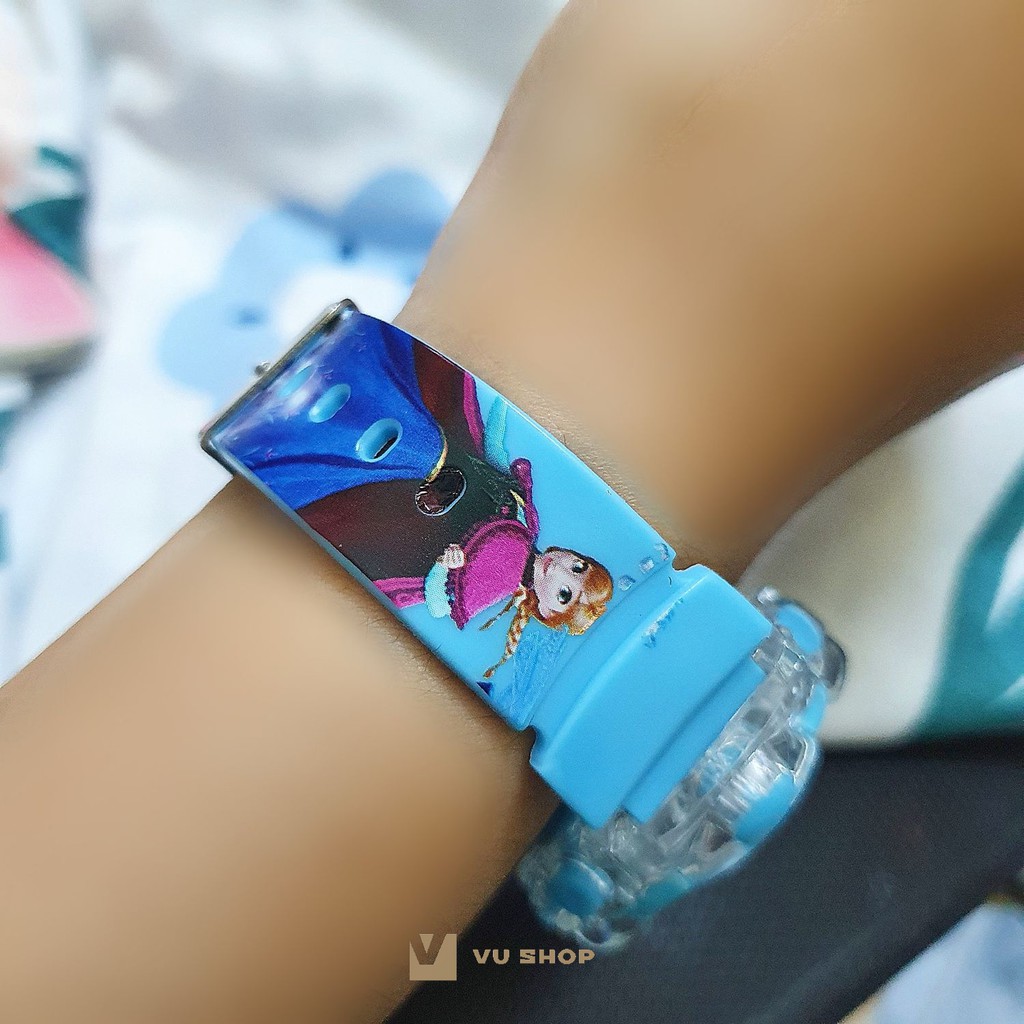 ĐỒNG HỒ TRẺ EM - ĐÈN LED ĐỔI MÀU, CÓ NHẠC (Nhiều màu) | BigBuy360 - bigbuy360.vn