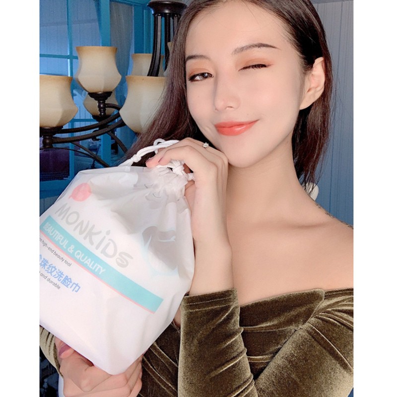 [Hàng mới về] Cuộn khăn giấy lau mặt dùng một lần mềm mại kèm túi tiện dụng