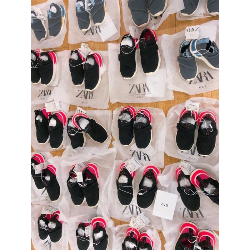 Giày Mickey zara aut