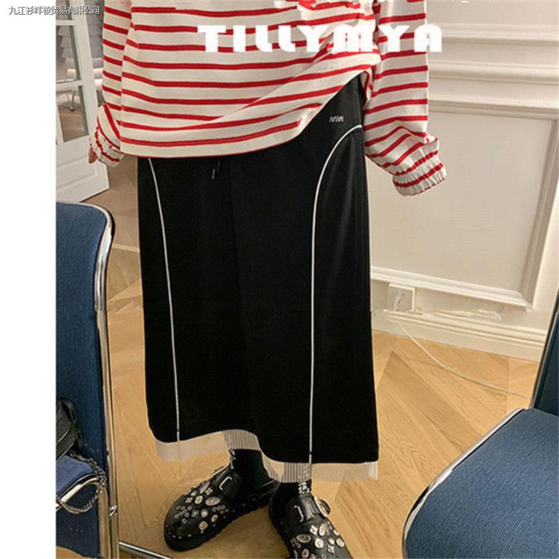 Dép Bít Mũi Đế Dày Đính Đinh Tán Phong Cách Mới 2022 Thời Trang Cho Nữ