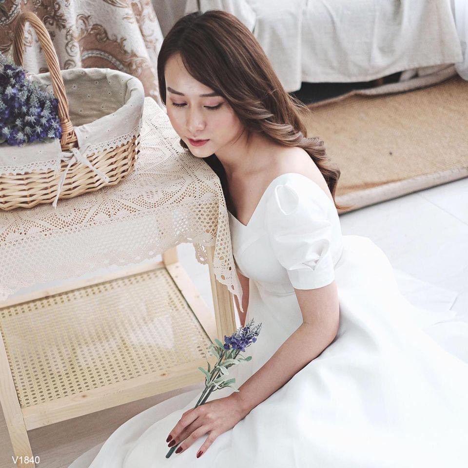 [Mã WARN60 hoàn 15% xu đơn 300k] VÁY TRẮNG XÒE NƠ SAU- VÁY CƯỚI | BigBuy360 - bigbuy360.vn