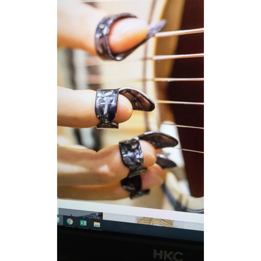 Móng gảy đàn guitar, finger pick guitar, pick gắn ngón cái