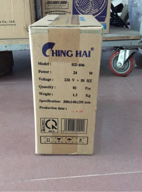 Quạt bàn ChingHai HD606