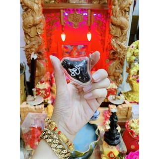 mặt dây chuyền haru đen thái lan