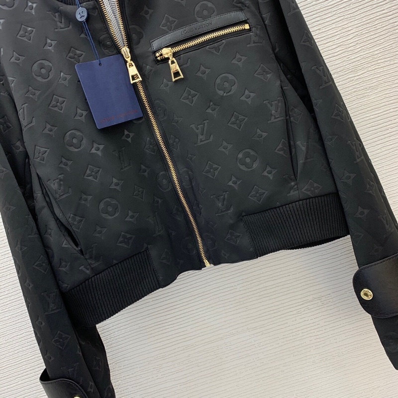 Áo khoác cao cấp vải phối da logo Louis Vuitton LV cao cấp trẻ trung phong cách