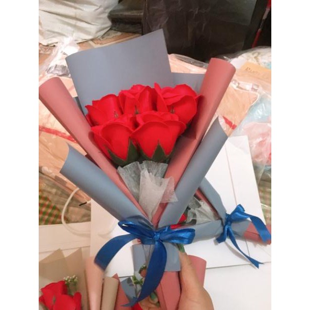 Bó hoa sáp mix bông kèm túi và thiệp tự cắm gia si
