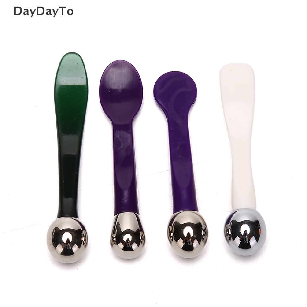 1 Que Kim Loại Dùng Thoa Kem Dưỡng Da Mắt Chống Bọng Mắt Tiện Dụng