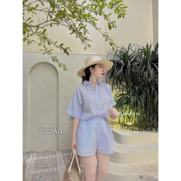 Set Sơ Mi Nữ Tay Ngắn Đi Biển ,Set Bộ Sơ Mi Kẻ Đũi Xốp Xẻ Tà Quần Đùi Phong Cách Ulzzang Unisex BEBEDOLL