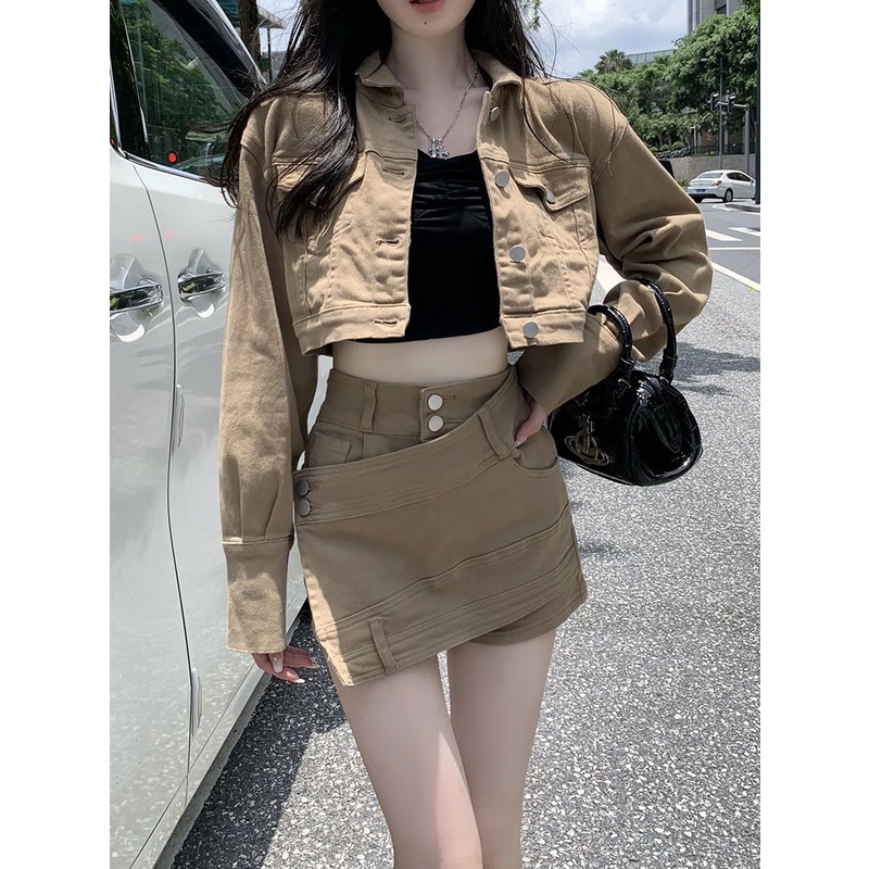 Áo Khoác Kaki Ngắn + Quần Ngắn Lưng Cao Ôm Dáng Thời Trang Đường Phố Mới Cho Nữ