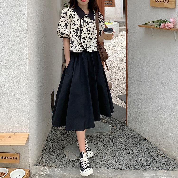 Áo sơ mi ngắn tay dáng bồng in họa tiết hoa/ Chân váy thời trang kiểu Hàn Quốc dành cho nữ