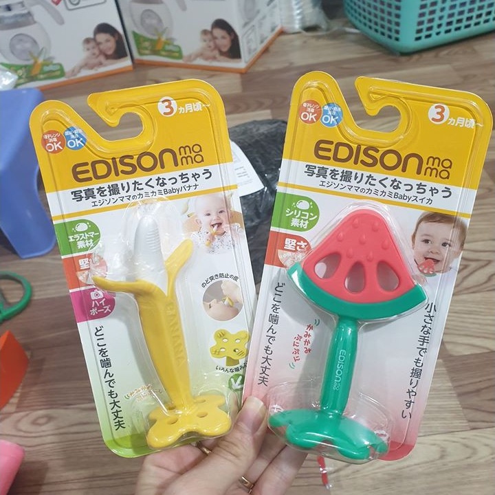 Gặm nướu hình quả chuối, dưa hấu, hươu cao cổ, nội địa Nhật Bản cho bé 3m+