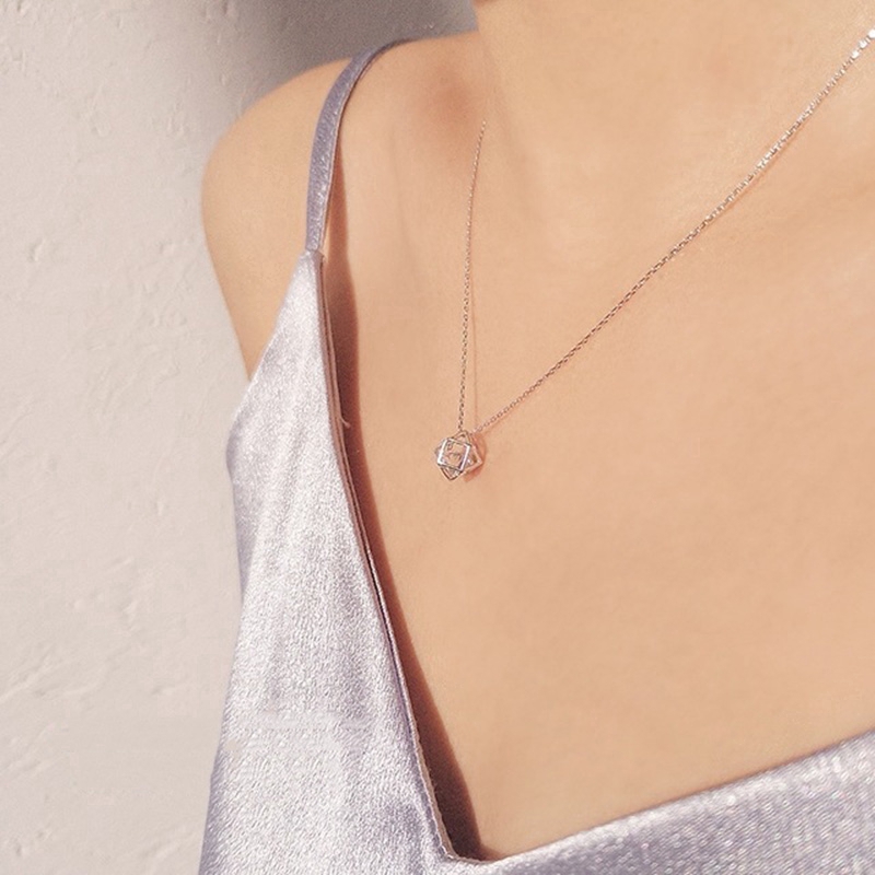 Dây chuyền Ahellogirl màu bạc thiết kế xinh xắn dành cho nữ