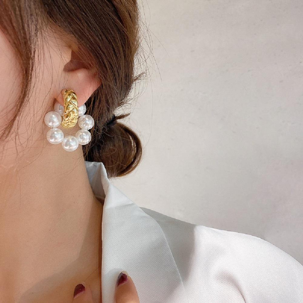 QQMALL Khuyên Tai Tròn Đính Ngọc Trai Phong Cách Sang Trọng Mới S925