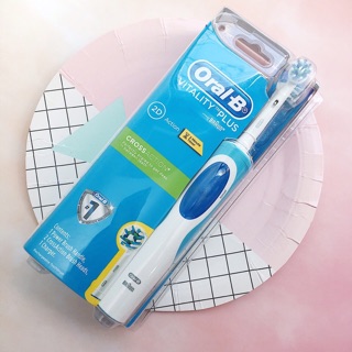Bàn Chải Đánh Răng Điện Oral-B