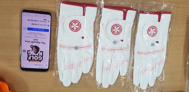 Găng tay golf Kenichi