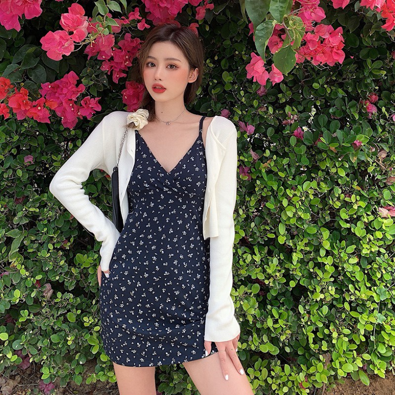 IELGY  Áo Liền Quần Hai Dây Dáng Ngắn In Hoa Màu Xanh Dương Đơn Giản Thời Trang Cho Bạn Gái
