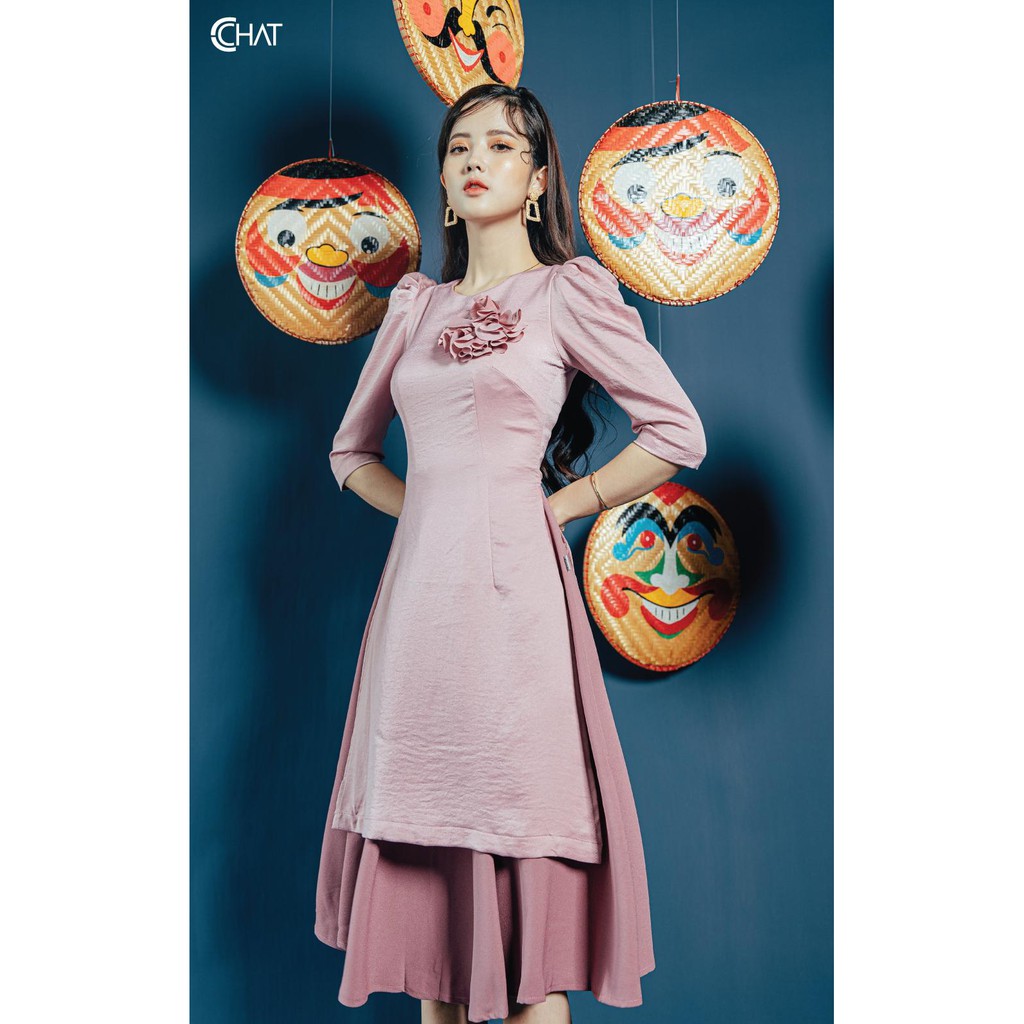 CCHAT Áo dài hoa ngực phối Q34 | BigBuy360 - bigbuy360.vn