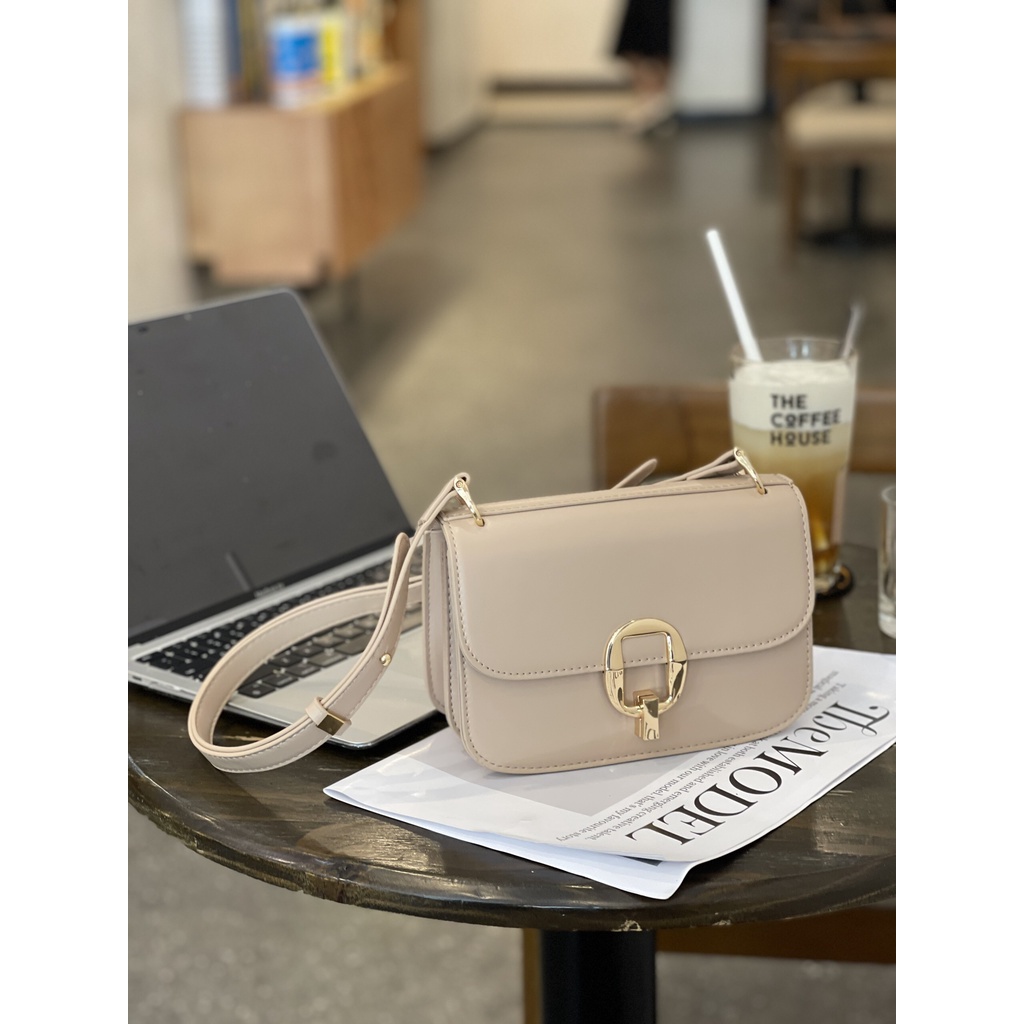 Túi Xách Nữ Size 21 Đeo Chéo Hàn Quốc Mẫu Mới Sang Trọng Tinh Tế Có Nhiều Ngăn