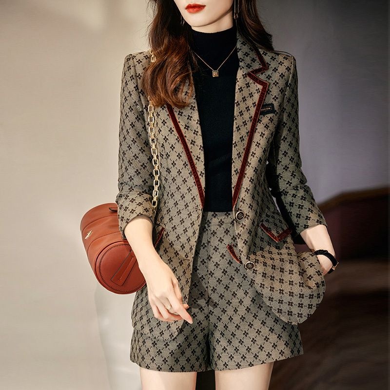 Set Đồ Vest Thời Trang Công Sở Lịch Lãm Cho Nữ