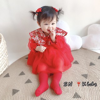 Váy đỏ cổ hoa đào BG