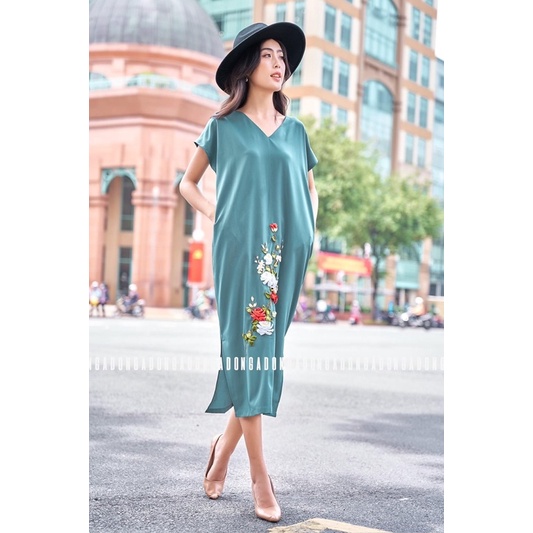Đầm xanh của Ngado 99%💋💋💋