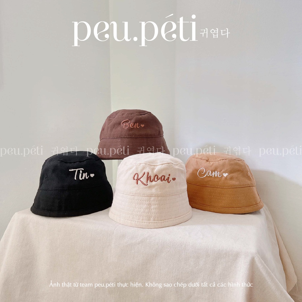 Mũ Bucket thêu tên bé phong cách Hàn 4 màu lựa chọn - peu.péti