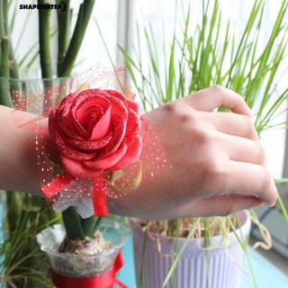 Vòng tay hoa hồng cài Ngón Tay ma thuật