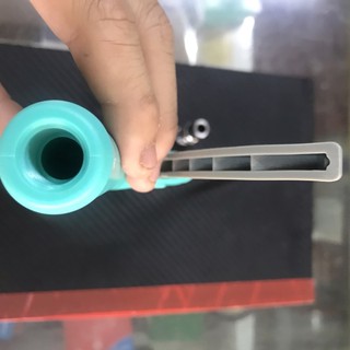 Xịt hơi nhựa Barker
