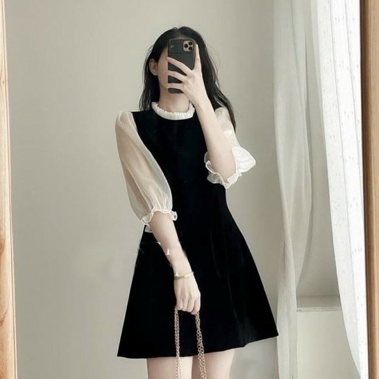 Váy tay lỡ phối voan dáng xoè khoá sau chất umi