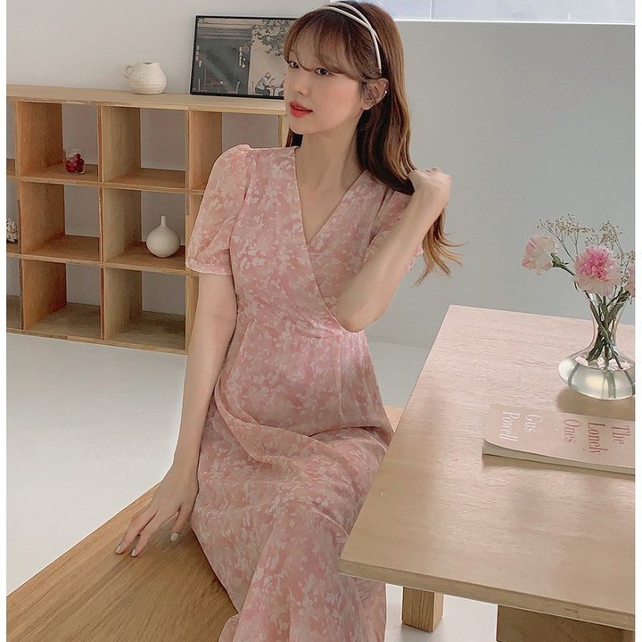 Đầm peppermint 44225 vải voan hoa dài cổ chữ V nhấn eo phong cách Hàn Quốc
