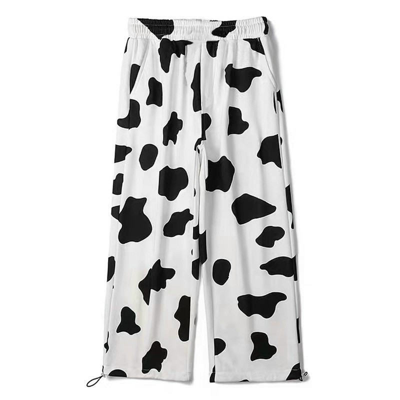 Quần Ống Rộng Hoạ Tiết Bò Sữa, Quần Dài Nam Nữ Form Rộng, Ống Suông Lưng Chun Bo Gấu Phong Cách Cá Tính. | BigBuy360 - bigbuy360.vn