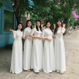 Combo áo dài lụa trắng kèm quần