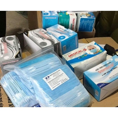 Khẩu trang y tế giấy kháng khuẩn 4 lớp hộp 50c kèm video quay trực tiếp sản phâm