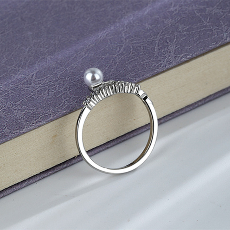 Nhẫn hợp kim thời trang đính đá và ngọc trai nhân tạo