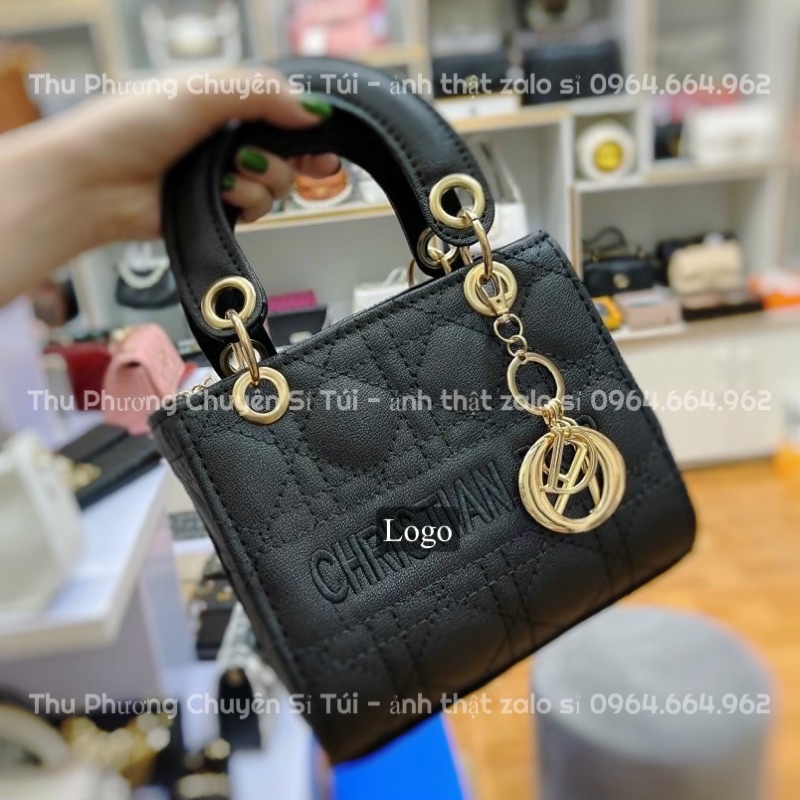 [Bán Rẻ Lấy 5*] Túi đi.or mẫu mới nhất  Túi vuông trần ô da lỳ size 20 cm sang chảnh, tặng kèm chùm tag treo (ảnh thật)