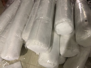 Gối ôm lông vũ nhân tạo