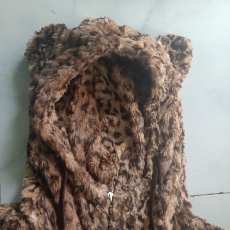 Áo khoác lông thú tai gấu bán trên shopee live 12-3/11