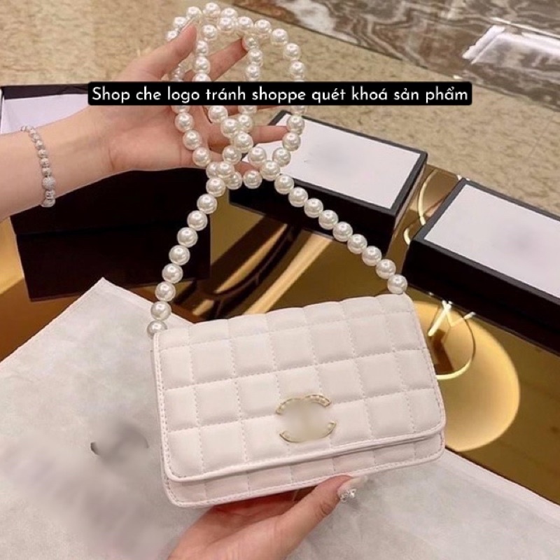 Túi Đeo Chéo Trần Ô Vuông Dây Ngọc Logo Đính Hạt (Giá Sỉ)