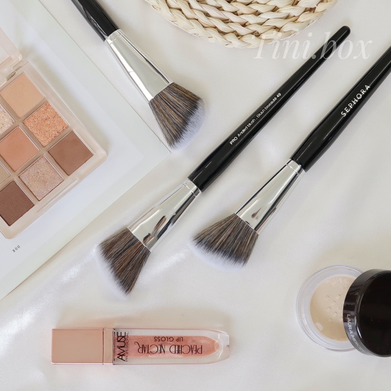 Cọ tạo khối và má hồng Sephora 49 PRO Angled Blush Brush