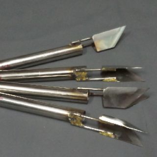 Dụng cụ lấy mắt khóm.